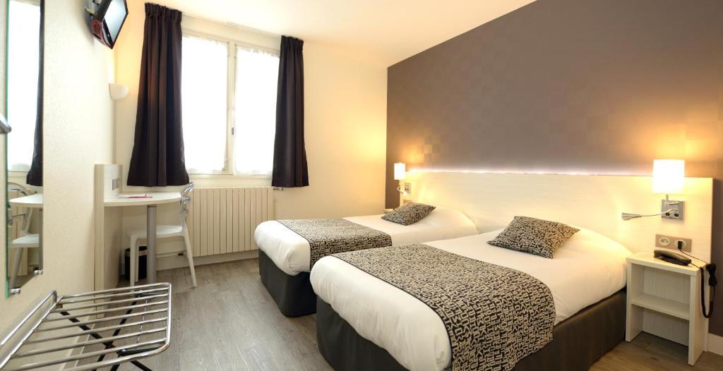 Contact Hotel Du Cerf Château-Gontier Rum bild